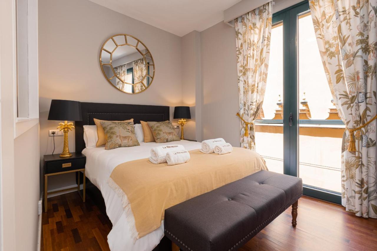 C31 Deluxe Apartment Into Cathedral Square Malaga Ngoại thất bức ảnh